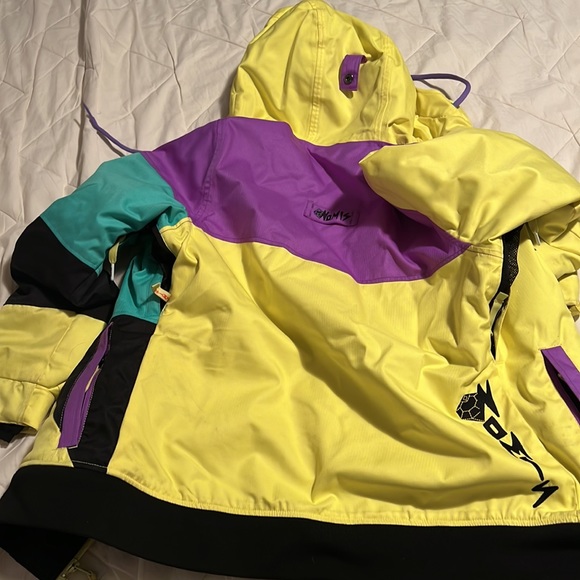 Funky winter jacket - Picture 5 of 5